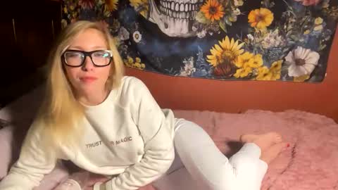 milf4everjenna online show from 02-06-26, 03:33
