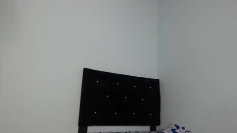 Snapshot of milf_anay_ chatting on 01-14-26, 03:34 Anay velez online show from 01-14-26, 03:34