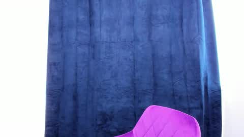 Snapshot of milf_isa chatting on 02-26-26, 08:46 Isabelle online show from 02-26-26, 08:46