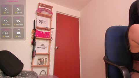 Snapshot of milf_kharly chatting on 04-03-26, 07:23 Kharly online show from 04-03-26, 07:23