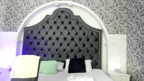 milf_march online show from 04-22-26, 11:12