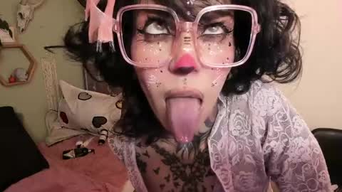 Isabella online show from 04-29-26, 05:30