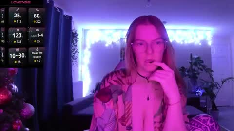 Milf Tara36 online show from 12-27-24, 09:11