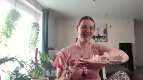 Milf Tara36 online show from 03-10-25, 11:42