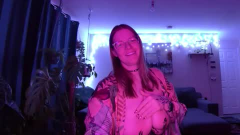 Milf Tara36 online show from 03-16-26, 07:40