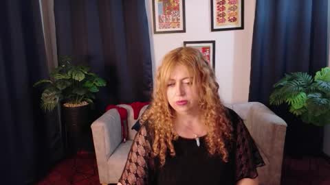 Snapshot of milfarlet chatting on 02-09-26, 03:38 Arlet online show from 02-09-26, 03:38