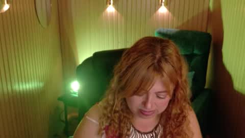 Snapshot of milfarlet chatting on 03-03-26, 03:40 Arlet online show from 03-03-26, 03:40