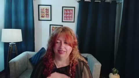 Snapshot of milfarlet chatting on 07-01-26, 02:07 Arlet online show from 07-01-26, 02:07