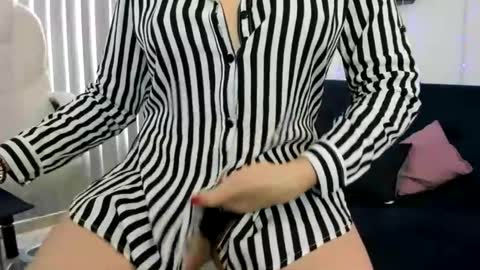 ASHLEY online show from 01-04-25, 04:43