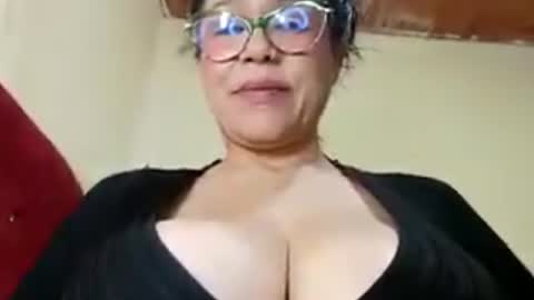 Snapshot of milfcamila367608 chatting on 06-16-26, 05:10 camila online show from 06-16-26, 05:10