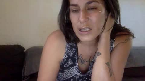 Snapshot of milfsfreaky69 chatting on 06-10-26, 05:56 BabygirlsFreaky online show from 06-10-26, 05:56
