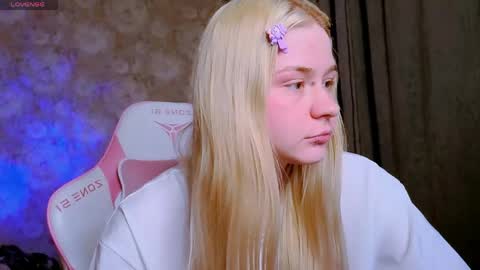 Milia online show from 06-07-26, 09:51