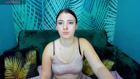 milinafox online show from 03-07-25, 05:51