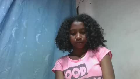 Snapshot of milinasy chatting on 02-22-26, 06:28 milinasy online show from 02-22-26, 06:28