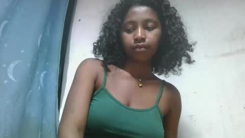 Snapshot of milinasy chatting on 02-23-26, 07:28 milinasy online show from 02-23-26, 07:28