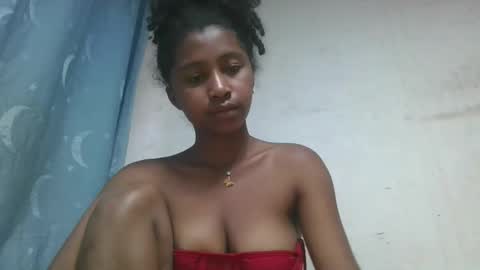 Snapshot of milinasy chatting on 03-06-26, 02:02 milinasy online show from 03-06-26, 02:02