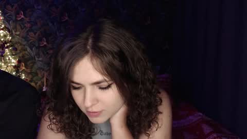 Stella and Neo online show from 01-04-25, 11:48