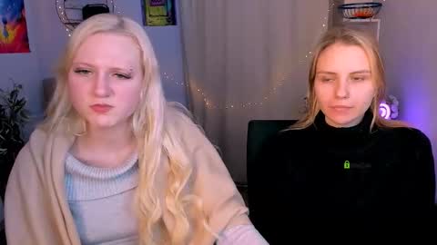 Mila online show from 01-12-26, 04:45