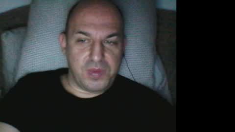 Snapshot of milkiwaay chatting on 11-15-25, 02:20 Milkiwaay online show from 11-15-25, 02:20