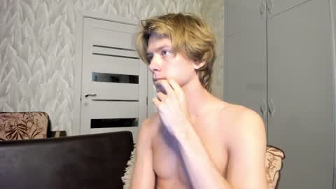 Snapshot of milkiwy chatting on 07-26-26, 03:04 Isaac online show from 07-26-26, 03:04
