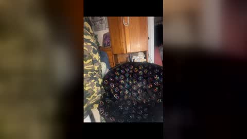 milkmarie online show from 12-04-25, 03:43