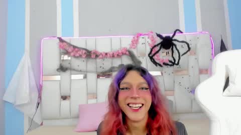 Snapshot of milkwhore1 chatting on 10-27-25, 08:24 Michelle online show from 10-27-25, 08:24