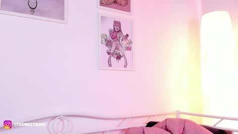 Snapshot of milky_0 chatting on 12-21-25, 07:10 milky_0 online show from 12-21-25, 07:10