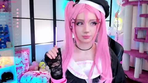 milky cute online show from 04-28-26, 07:41