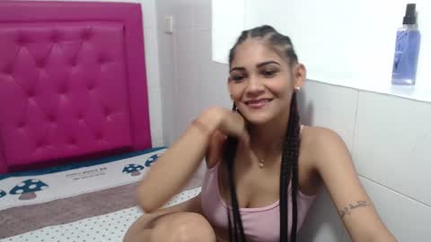 Snapshot of milkyway_18 chatting on 01-21-25, 12:29 milkyway_18 online show from 01-21-25, 12:29
