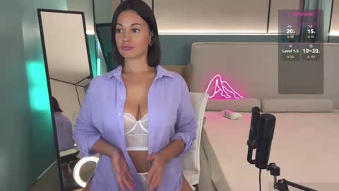 Mila online show from 01-17-25, 10:45