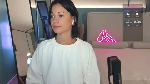 Mila online show from 02-27-25, 10:20