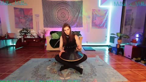 Snapshot of milla_milla chatting on 01-01-25, 09:17 milla_milla online show from 01-01-25, 09:17