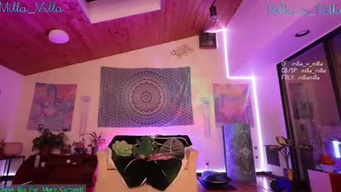 Snapshot of milla_milla chatting on 02-23-25, 09:33 milla_milla online show from 02-23-25, 09:33