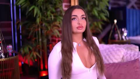 Milla online show from 01-19-26, 06:06