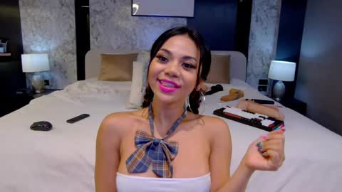 MillaBelle online show from 03-03-25, 09:00