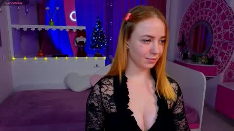Milana online show from 12-17-25, 09:54