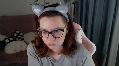 Milla online show from 04-18-26, 03:38