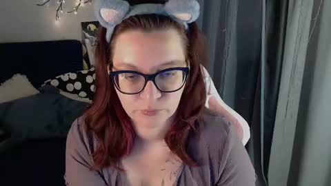 Snapshot of millapoolys chatting on 06-14-26, 03:03 Milla online show from 06-14-26, 03:03