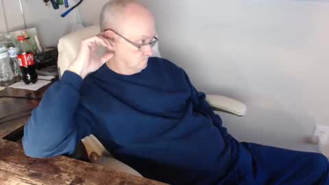 millenium0129 online show from 02-01-25, 02:16