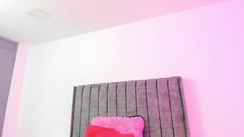 miller_silvana online show from 06-15-26, 11:45