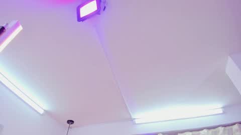 miller_vanessa_ online show from 03-04-25, 11:11