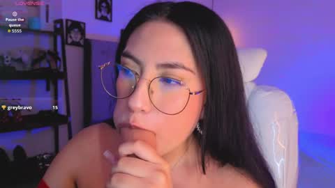 miller_vanessa_ online show from 04-10-26, 09:30