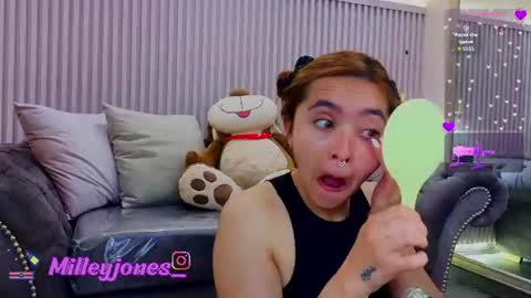 milleyjones_ online show from 06-18-26, 12:31