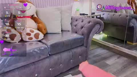 milleyjones_ online show from 07-01-26, 11:34