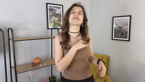 Snapshot of milli_danver chatting on 03-06-26, 10:01 Sofia online show from 03-06-26, 10:01