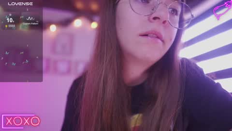 Snapshot of milly_kenner chatting on 01-07-25, 03:12 MILLY online show from 01-07-25, 03:12