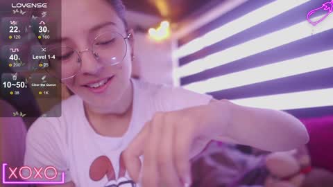 Snapshot of milly_kenner chatting on 01-13-25, 04:30 MILLY online show from 01-13-25, 04:30