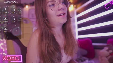 Snapshot of milly_kenner chatting on 01-14-25, 04:50 MILLY online show from 01-14-25, 04:50