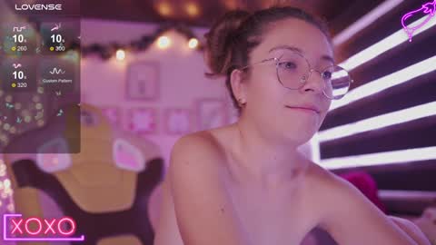 Snapshot of milly_kenner chatting on 01-14-25, 07:53 MILLY online show from 01-14-25, 07:53