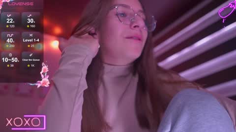 Snapshot of milly_kenner chatting on 01-28-25, 03:57 MILLY online show from 01-28-25, 03:57